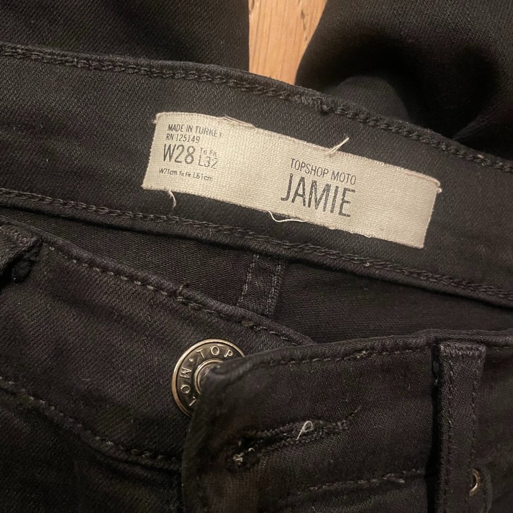 Women's TopShop Black Jamie Denim - Size 28